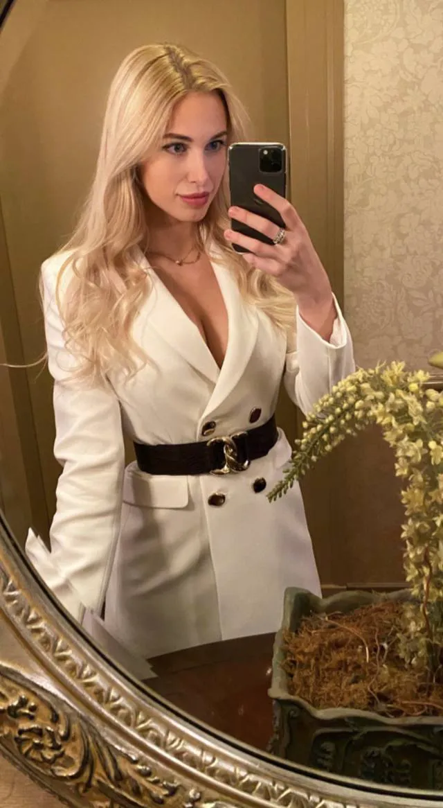 veronicaeva425