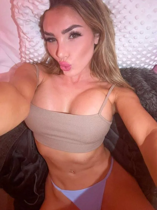 vveronicaanderson6