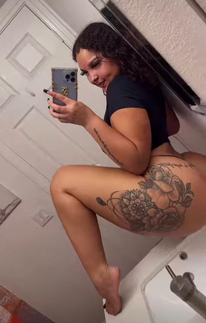   Arianalmary65