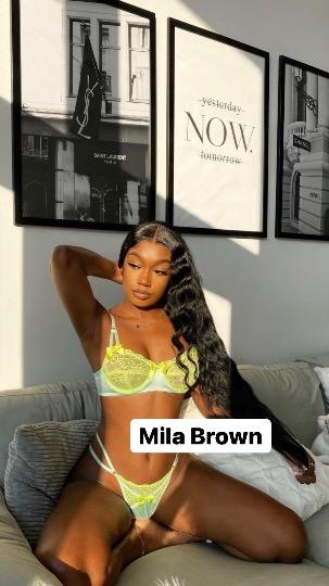  Mila Brown