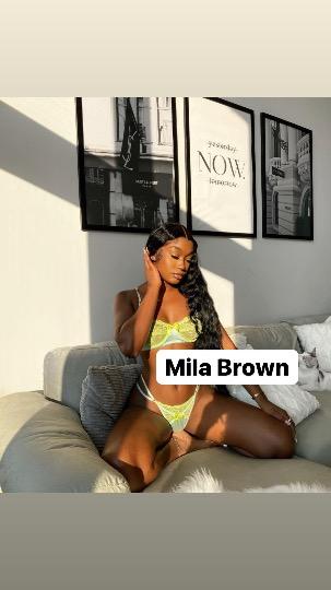  Mila Brown