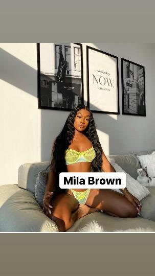  Mila Brown