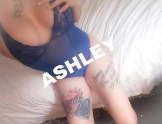  Ashley