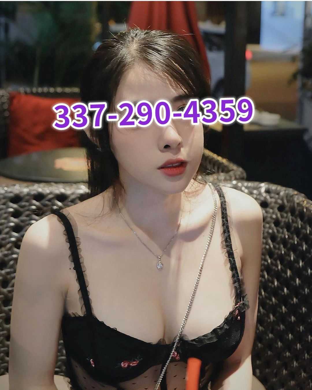  3372904359