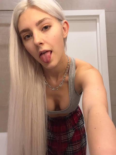   jessicamia2928